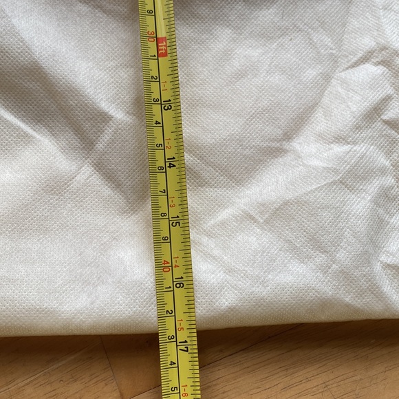 The Danbury Mint dust bag for Purse Bag like new 20x16” - Picture 4 of 4